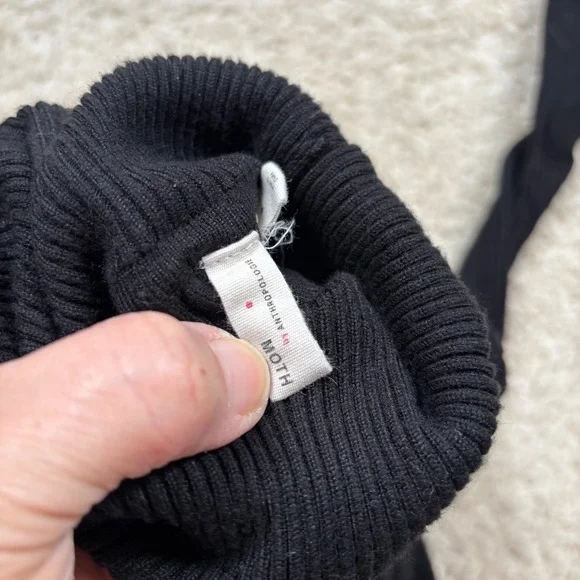Moth Anthropologie Ribbed Turtleneck Sweater Black Button Sleeve Detail Size M - Picture 6 of 9